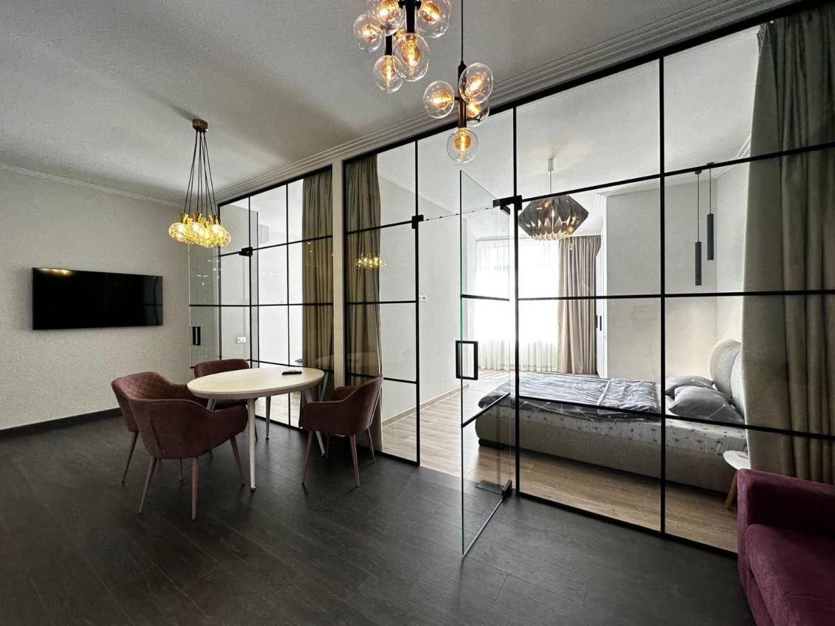 Sea Symphony 3-Bedrooms Lux Apartment Odessa Esterno foto
